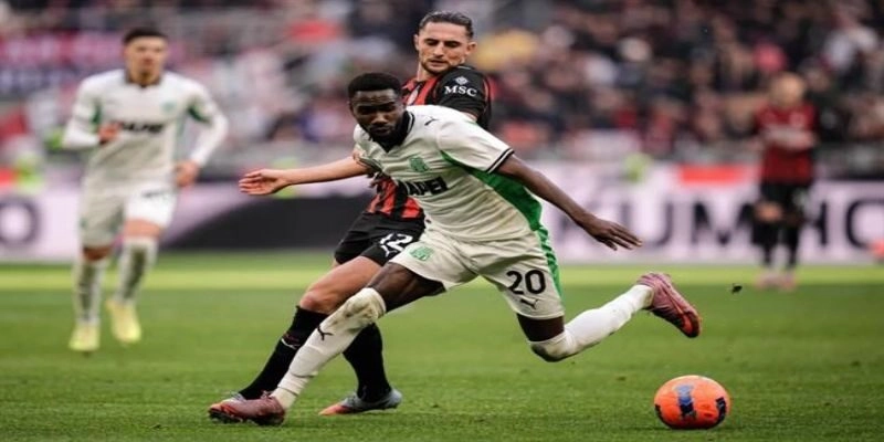 Soi Kèo Napoli Vs AC Milan 01h45 Ngày 07/04 VĐQG Italia Vòng 31